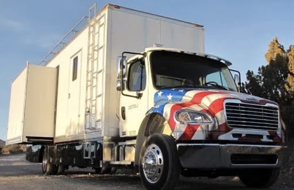 Champion Craft Service, LLC.-logo